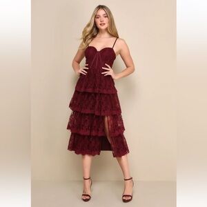 NWT Lulus Exceptional Persona Wine Red Lace Tiered Bustier Midi Dress Size Large